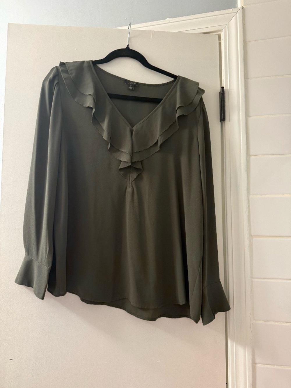 Ann Taylor Olive Green Ruffle V-Neck Blouse – Size LP